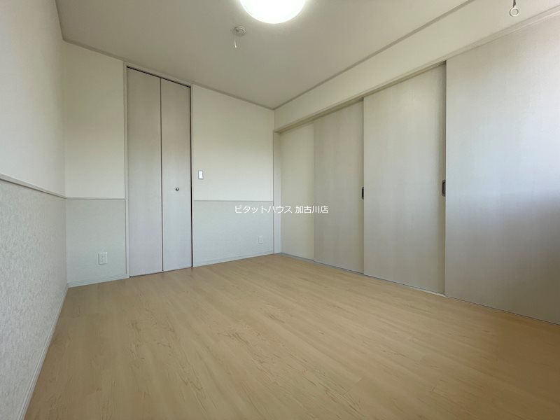 アメニティ古宮Ｂ棟 ベッドルーム