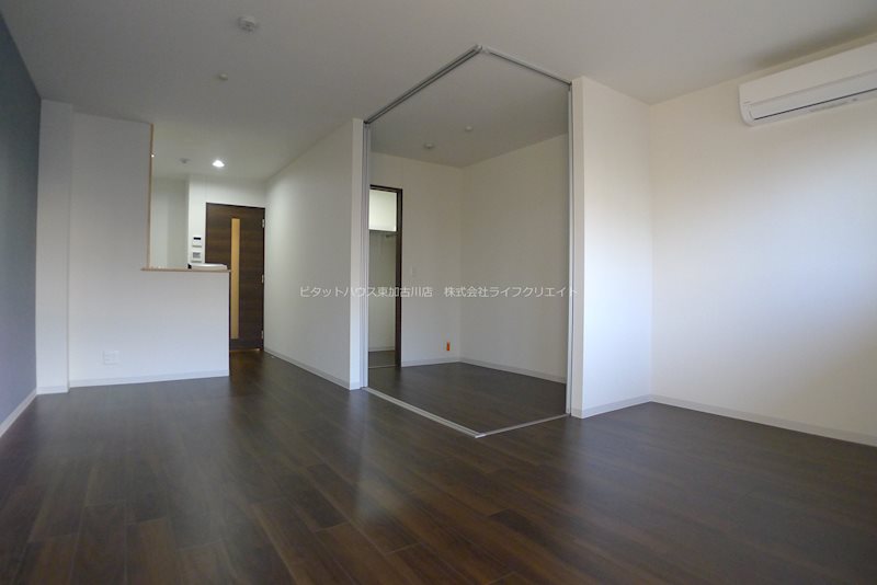 グランデ　オヴェスト ベッドルーム