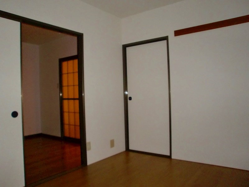 サンハイツII ベッドルーム