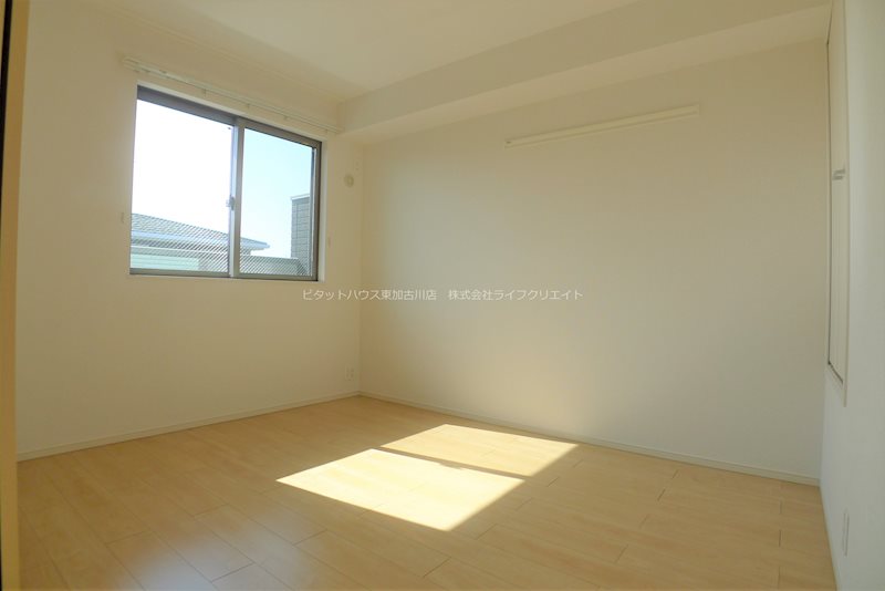 レオーネB ベッドルーム