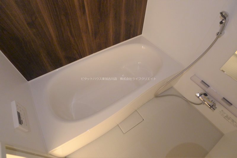 レオーネB 風呂画像