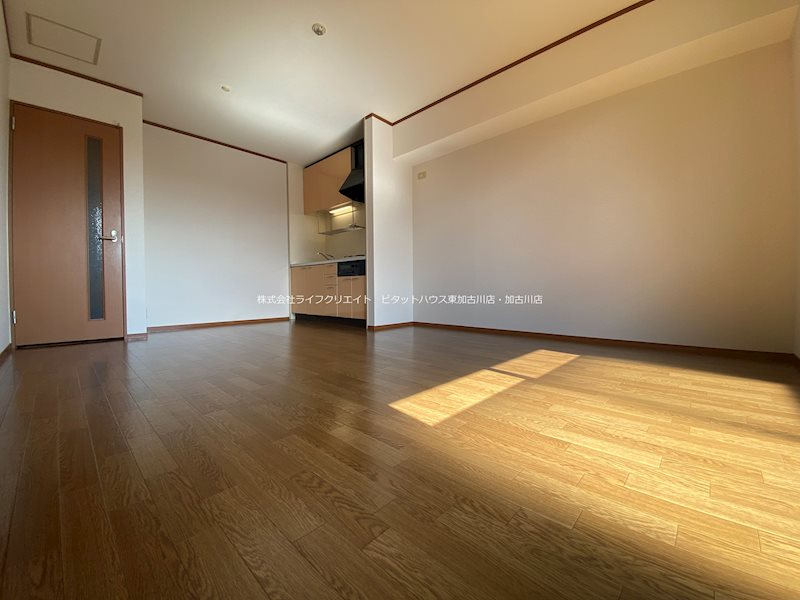 パインハイアット リビング