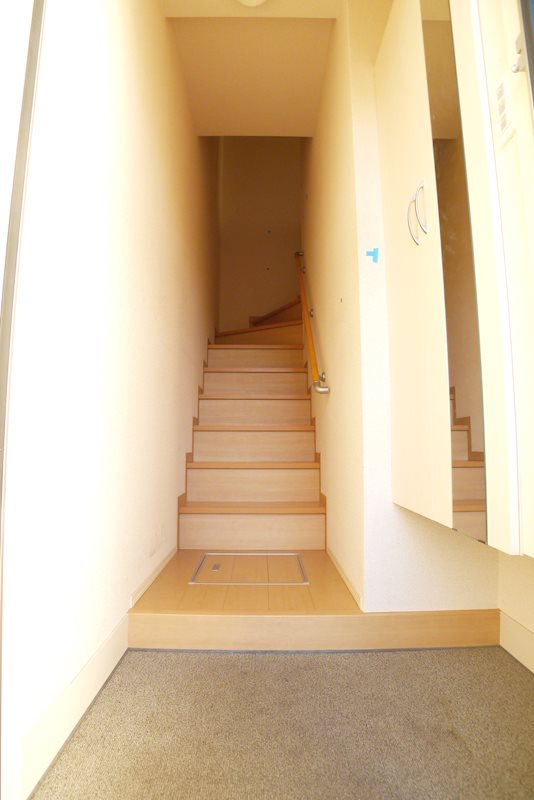 サニーコートM 玄関