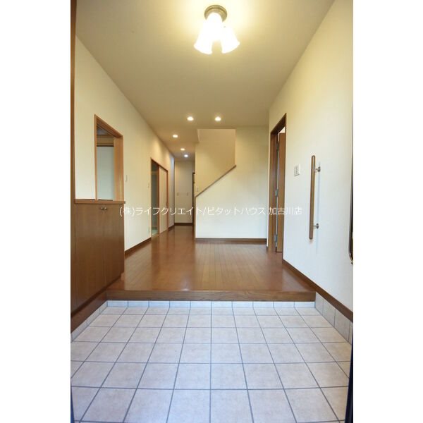 尾上町長田貸家 玄関