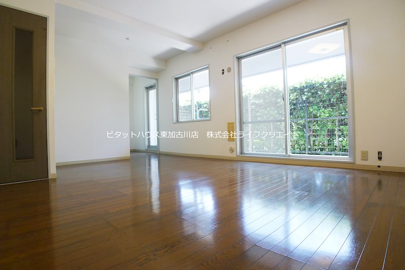 ハイツ東加古川 リビング