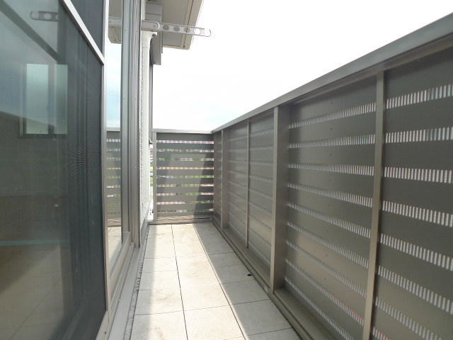 シャーメゾンＹＯＵ　A棟 ベランダ