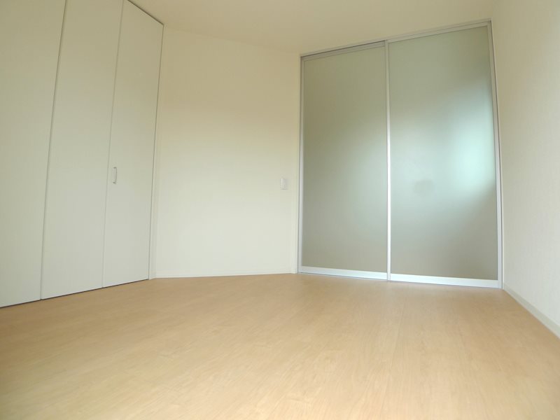 シャーメゾン曽根駅前 ベッドルーム