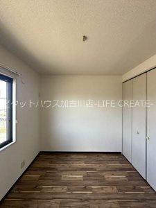 メゾンティファ　B棟 ベッドルーム