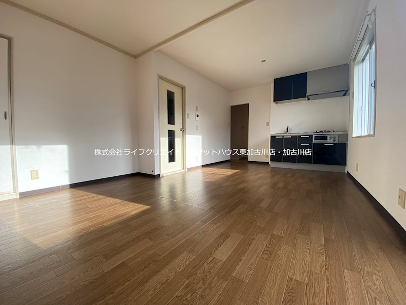 フレグランス粟津Ｂ リビング