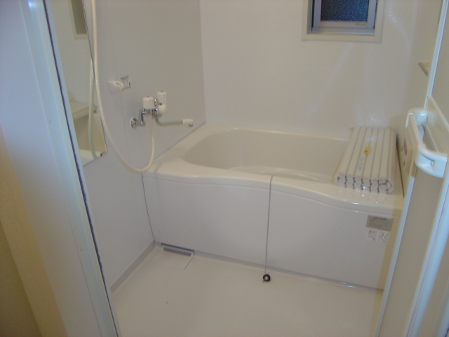 シャーメゾンイケダ 風呂画像