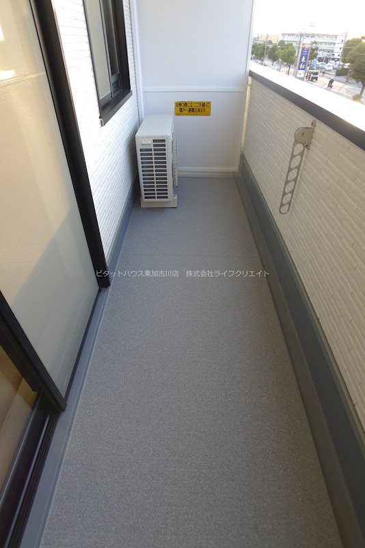 グランデ　オヴェスト ベランダ