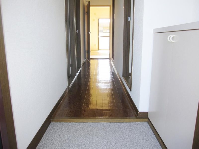 ヴァンヴェール・ノールメゾンA 玄関