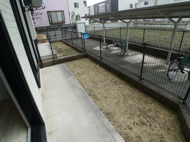 キャピタルコンフォール加古川　C棟 ベランダ