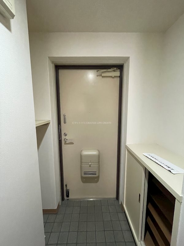 コスモハイツ 玄関