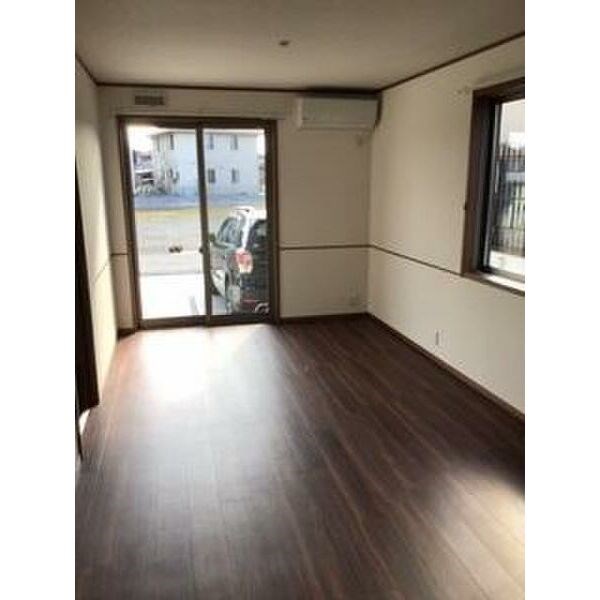 ラフ　ラ　ガーデン ベッドルーム