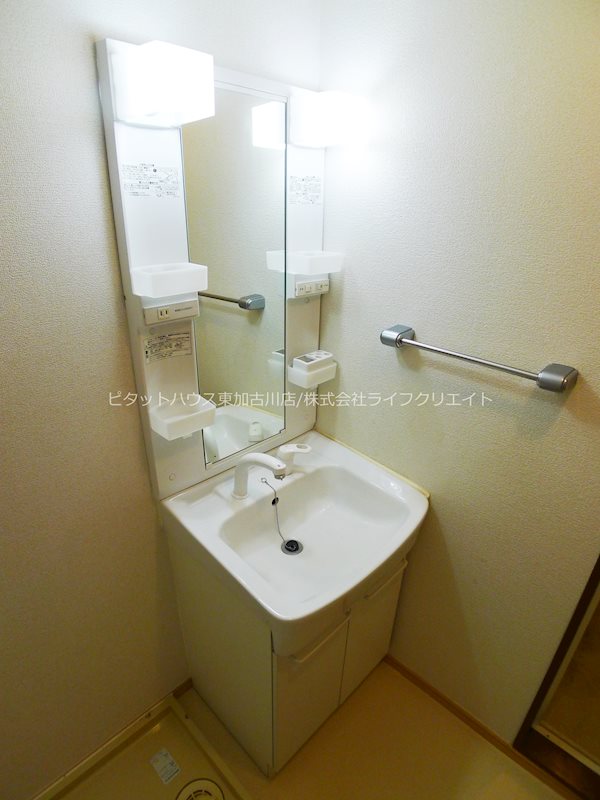 クラトンｅｙ その他1