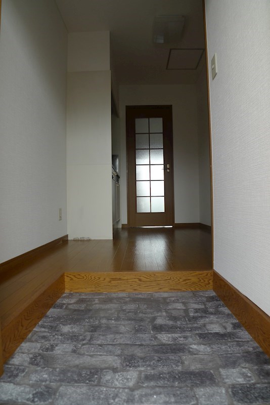 メゾンKAGURA 玄関