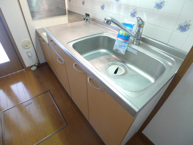 ヴェルドュールA キッチン