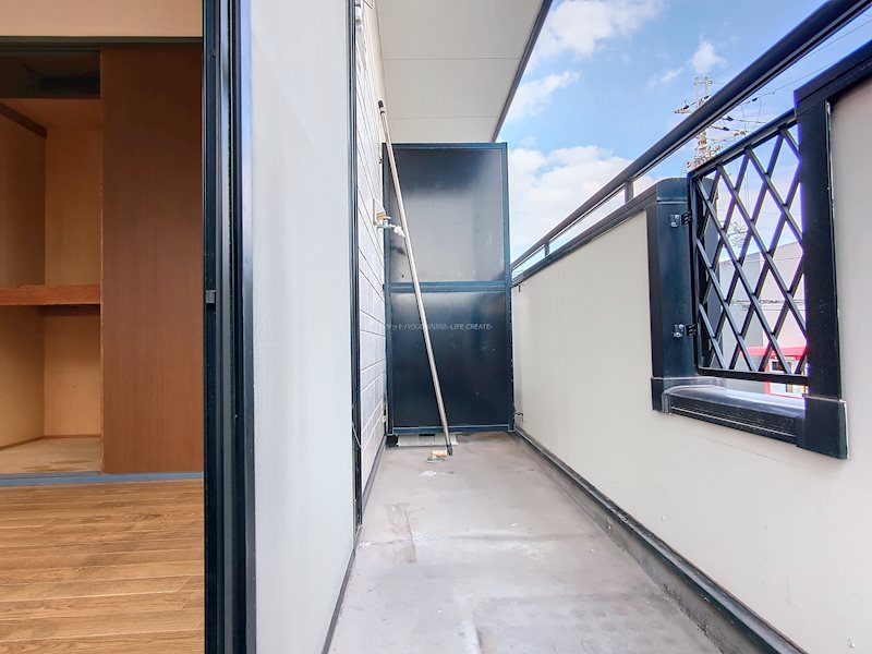 トラミッド友栄 ベランダ