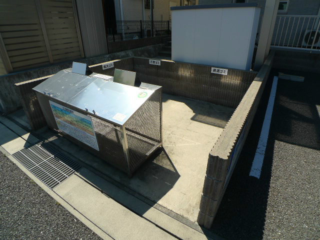 エソール その他10