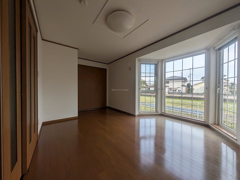 トゥー・ル・モンドＳ　Ｂ棟 ベッドルーム