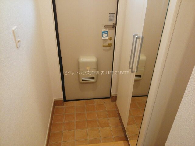 ハイツ　グレース 玄関