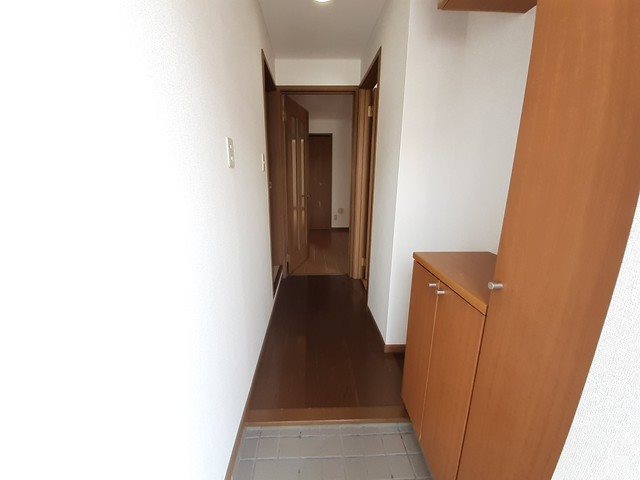 サンエイトＣ 玄関