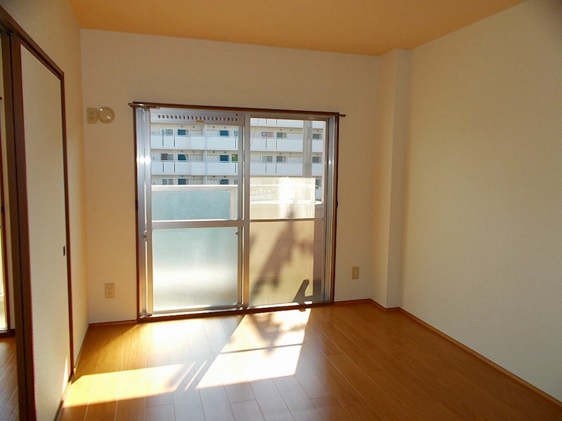 クラトンｅｙ ベッドルーム