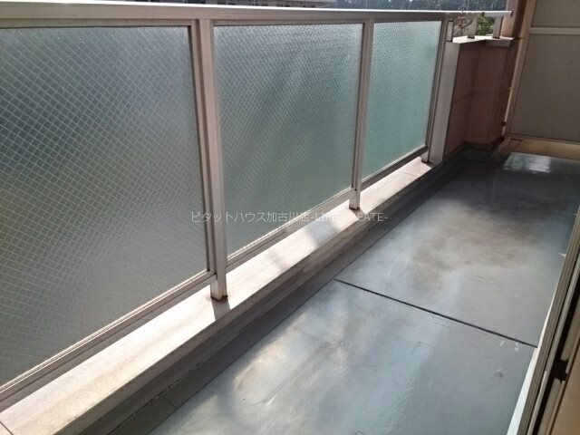 クラトンｅｙ ベランダ