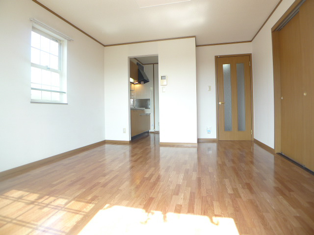 コモドジラソーレ リビング