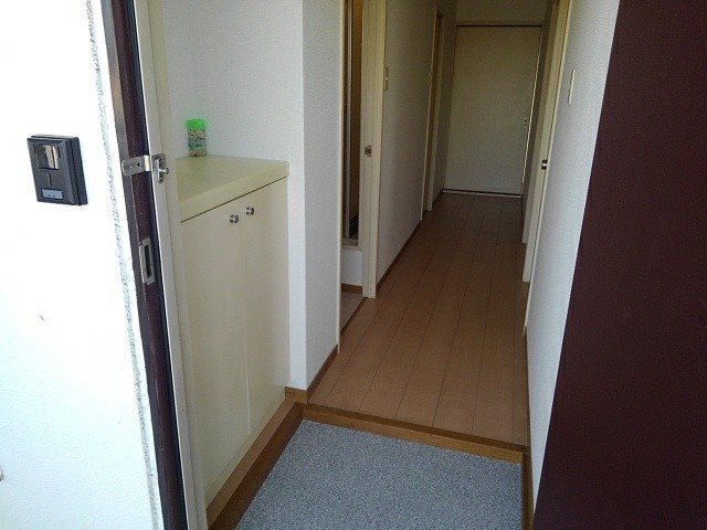 ヴィラージェ 玄関