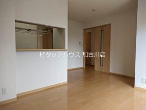 シャーメゾン浜の宮Ｂ リビング