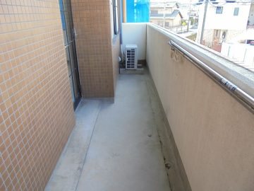 宝殿ヤングパレス ベランダ