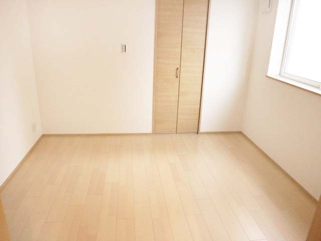 エレアージュ宝殿駅前Ⅱ ベッドルーム