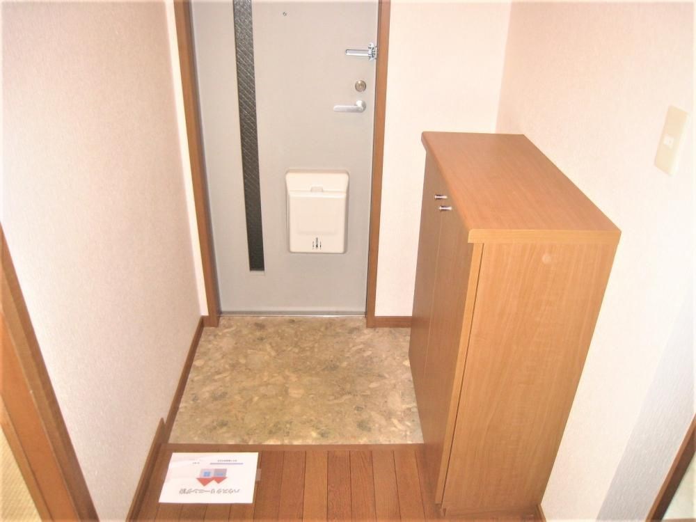 パセオ橋本Ⅱ番館 玄関