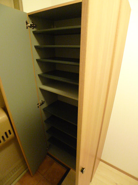 タウニィ・尾上 その他8