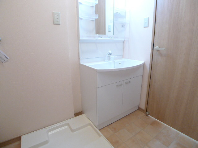 タウニィ・尾上 その他11