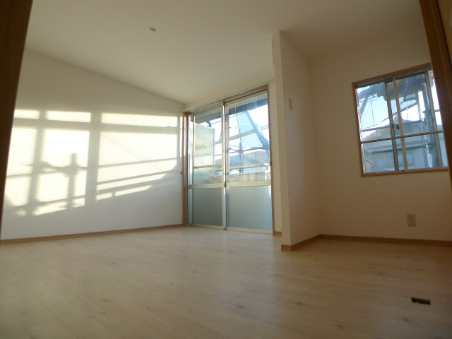 タウニィ・尾上 リビング