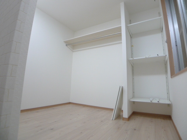 タウニィ・尾上 ベッドルーム