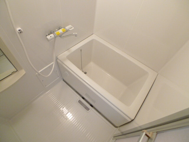 タウニィ・尾上 風呂画像