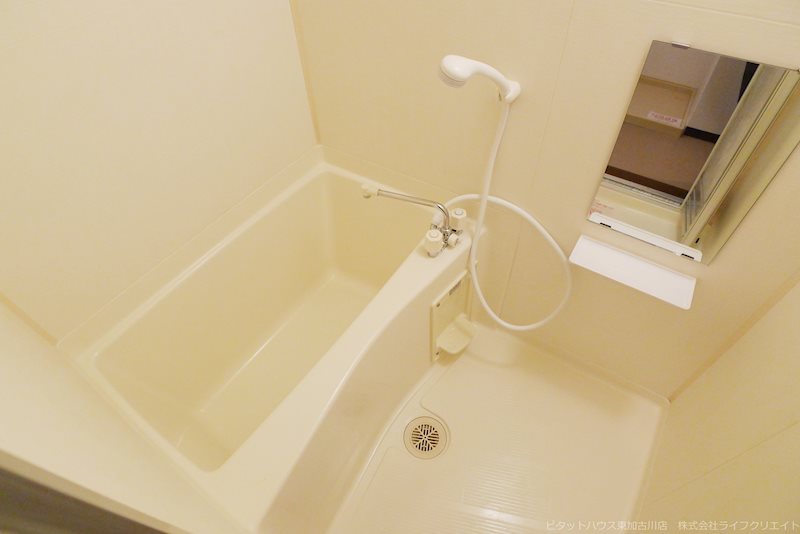 アトランティックコート弐番館 風呂画像