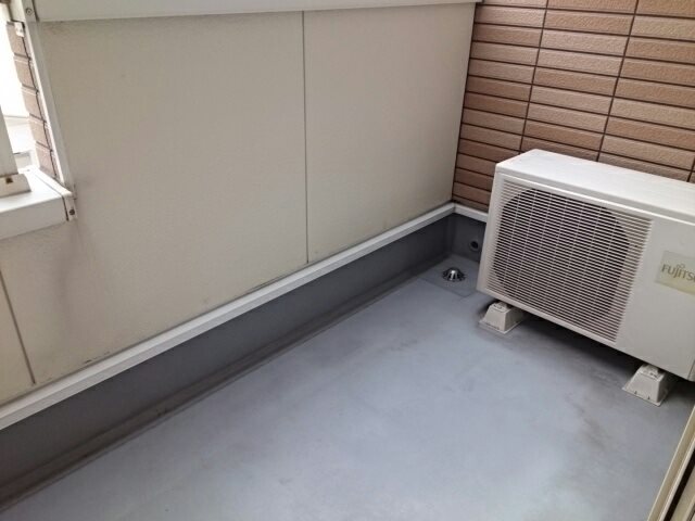 フェリシテ ベランダ