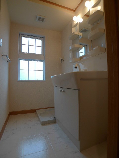 アルブルシャルマン その他2