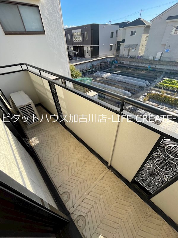 キャピタルコンフォール加古川　C棟 ベランダ