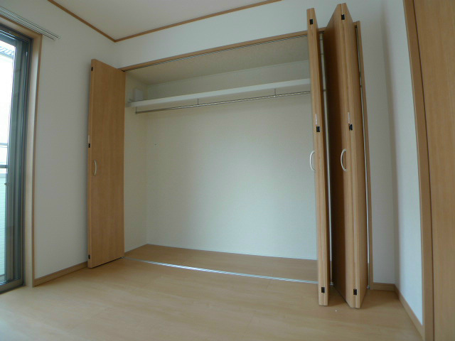 モンレーヴ本町 ベッドルーム