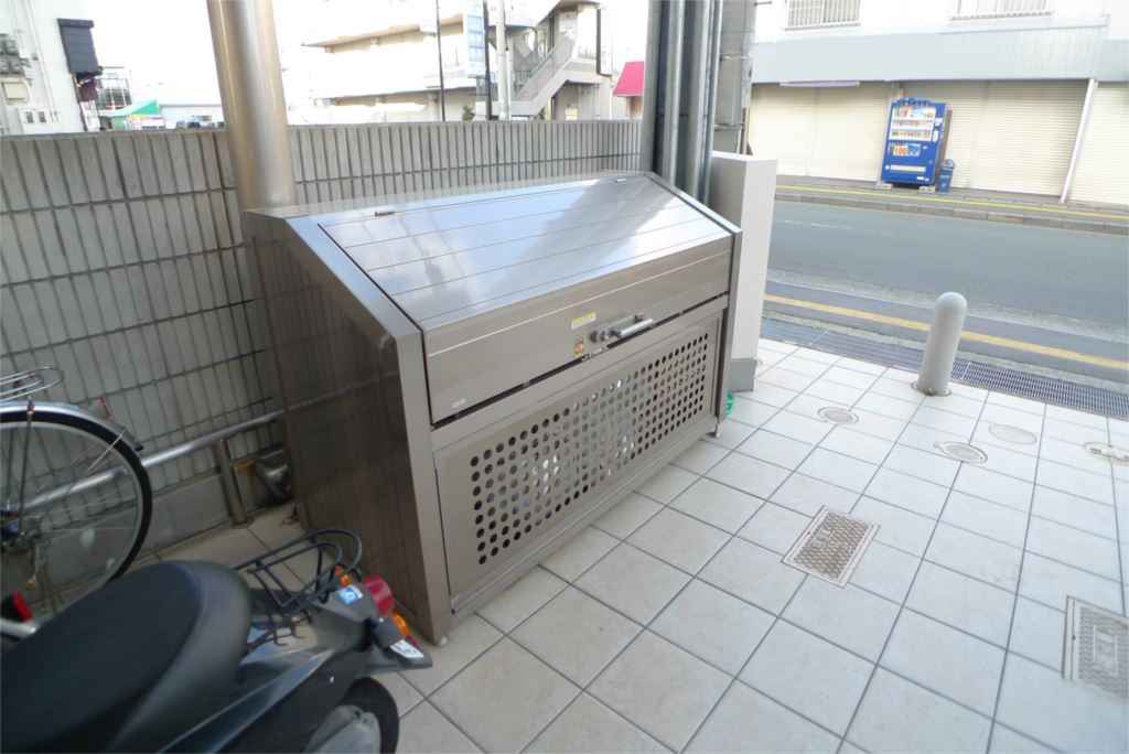 ジュネス宝殿駅前 その他8
