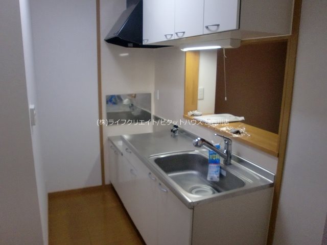 ジェルメ・ウエストⅠ キッチン