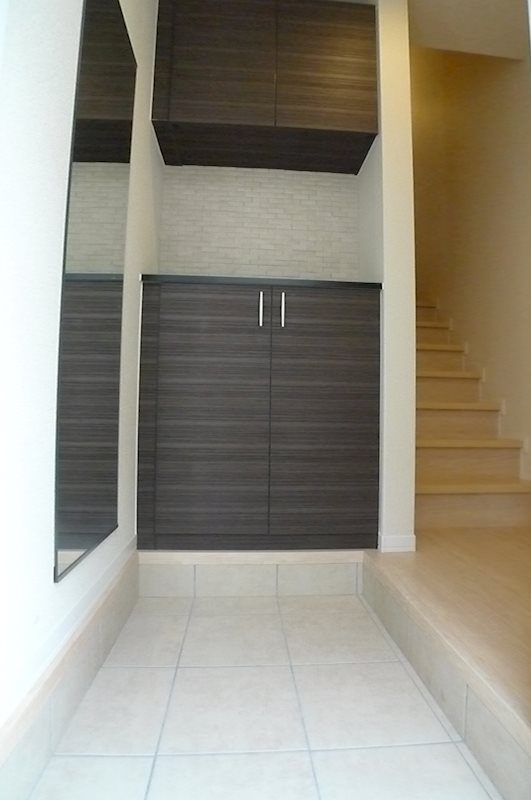 シャーメゾン宝殿Ｂ 玄関