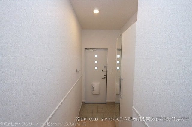 コンコルド　ラ　ファイエットⅢ 玄関