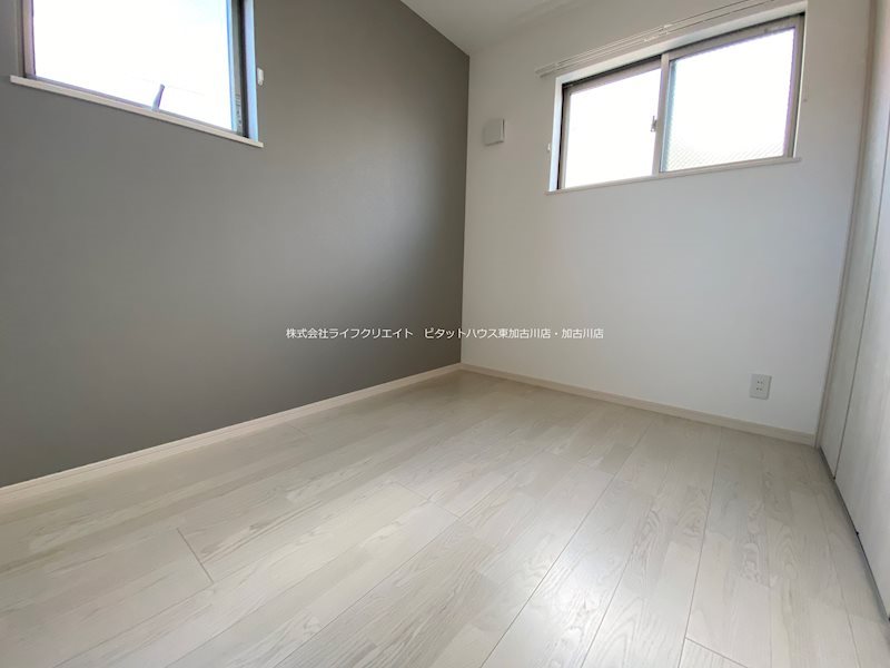 ジュネス寺家町 ベッドルーム